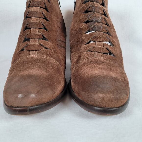 Free People Womens Suede Loveland Heeled Ankle Boot Size 40 Brown Western Pirate - Picture 7 of 9